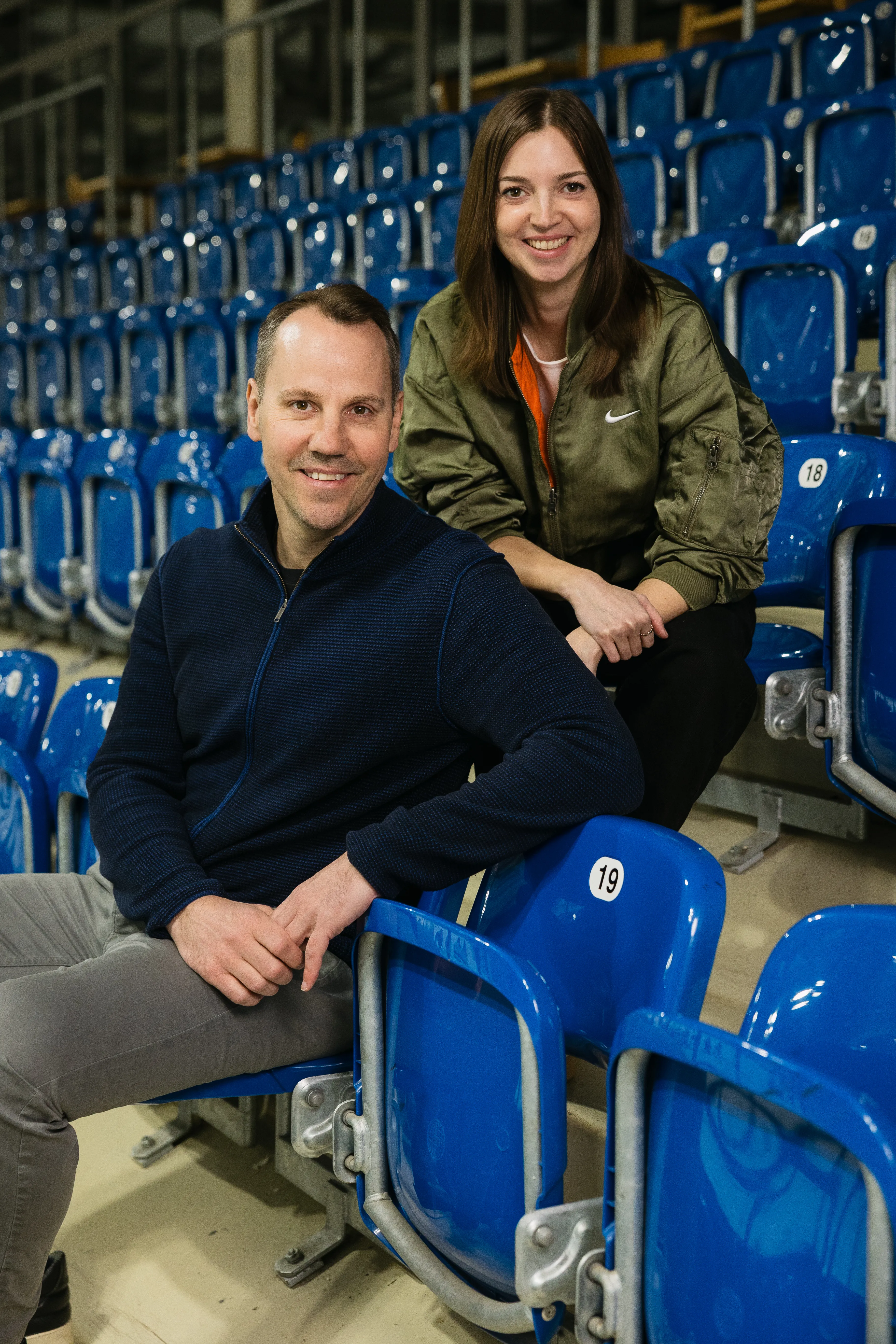 Christoph Ullmann und Christina Höhr auf der Tribüne